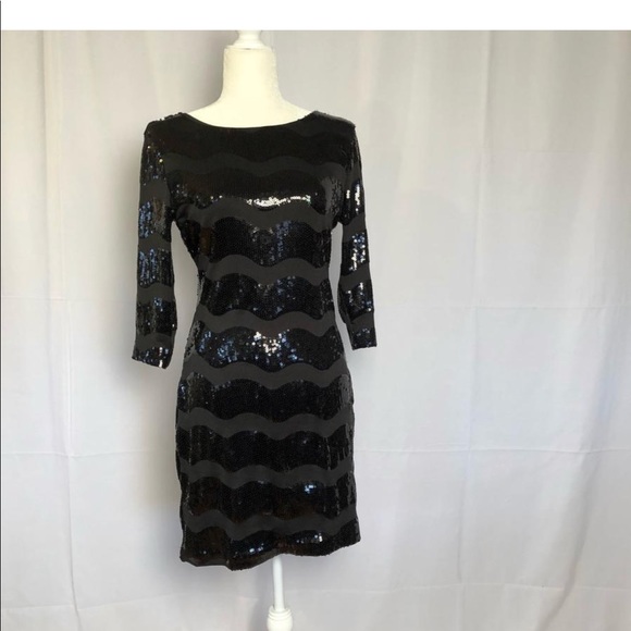 Dress - Picture 5 of 7